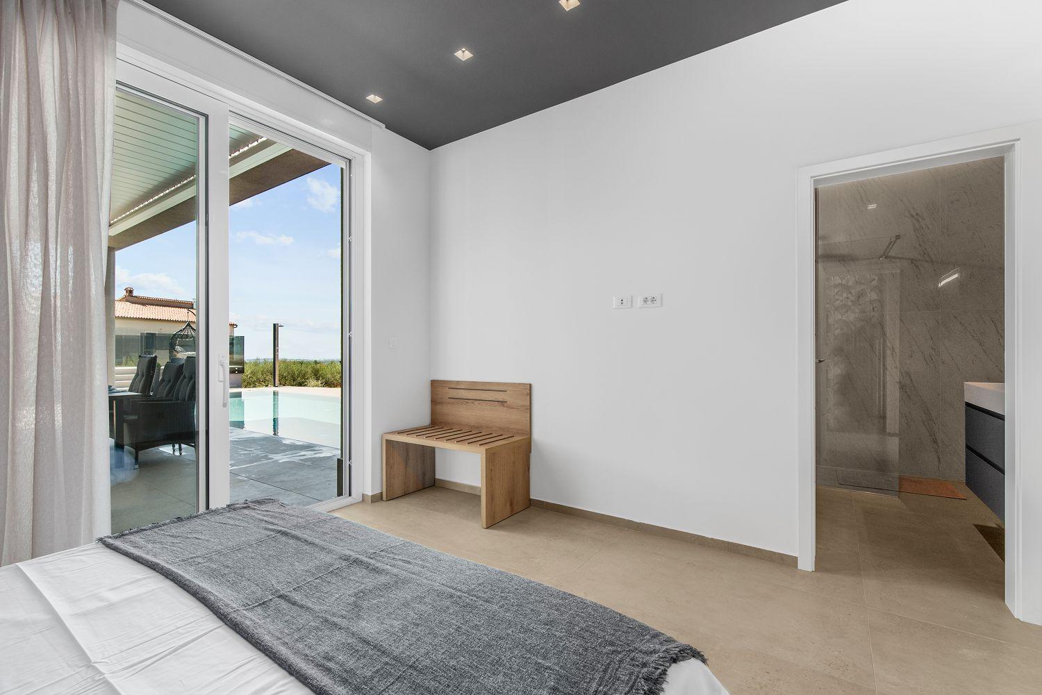 Ferienhaus Exquisite Mit Panoramablick Aufs Meer, Salzwasserpool Mit Gegenstromanlage, Bbq Poreč